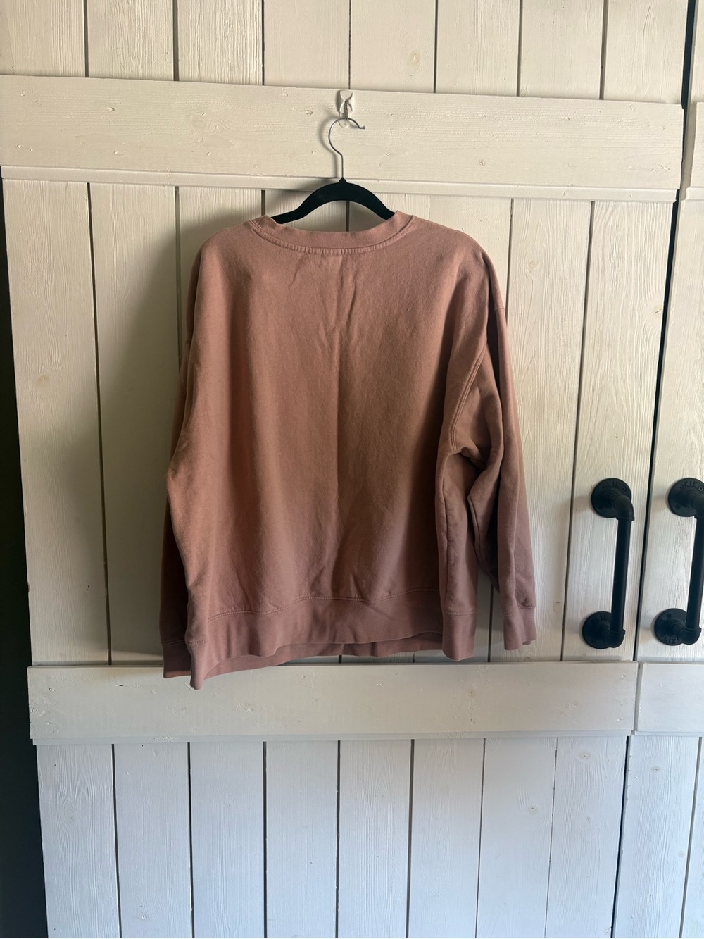 GAP Peanuts Crewneck Sweatshirt in Dusty Mauve - Picture 5 of 5